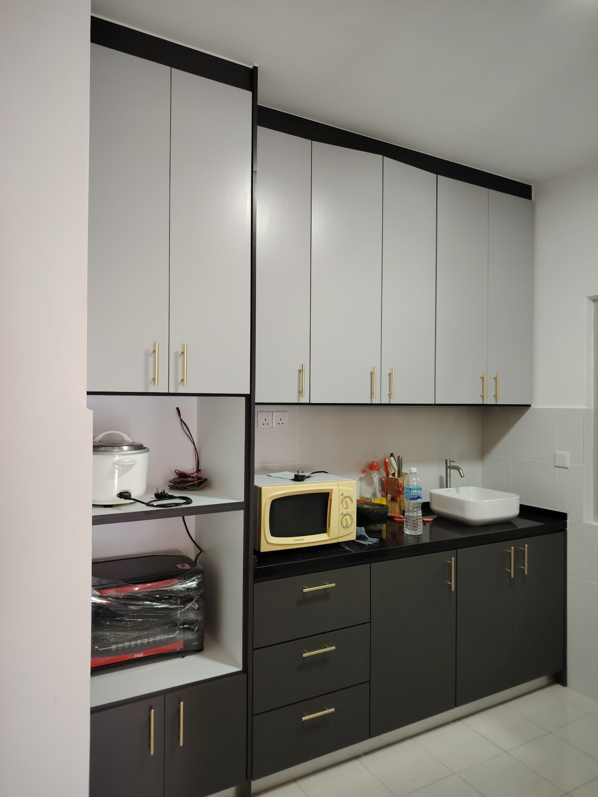 Natural stone kitchen cabinet in Bukit Tinggi